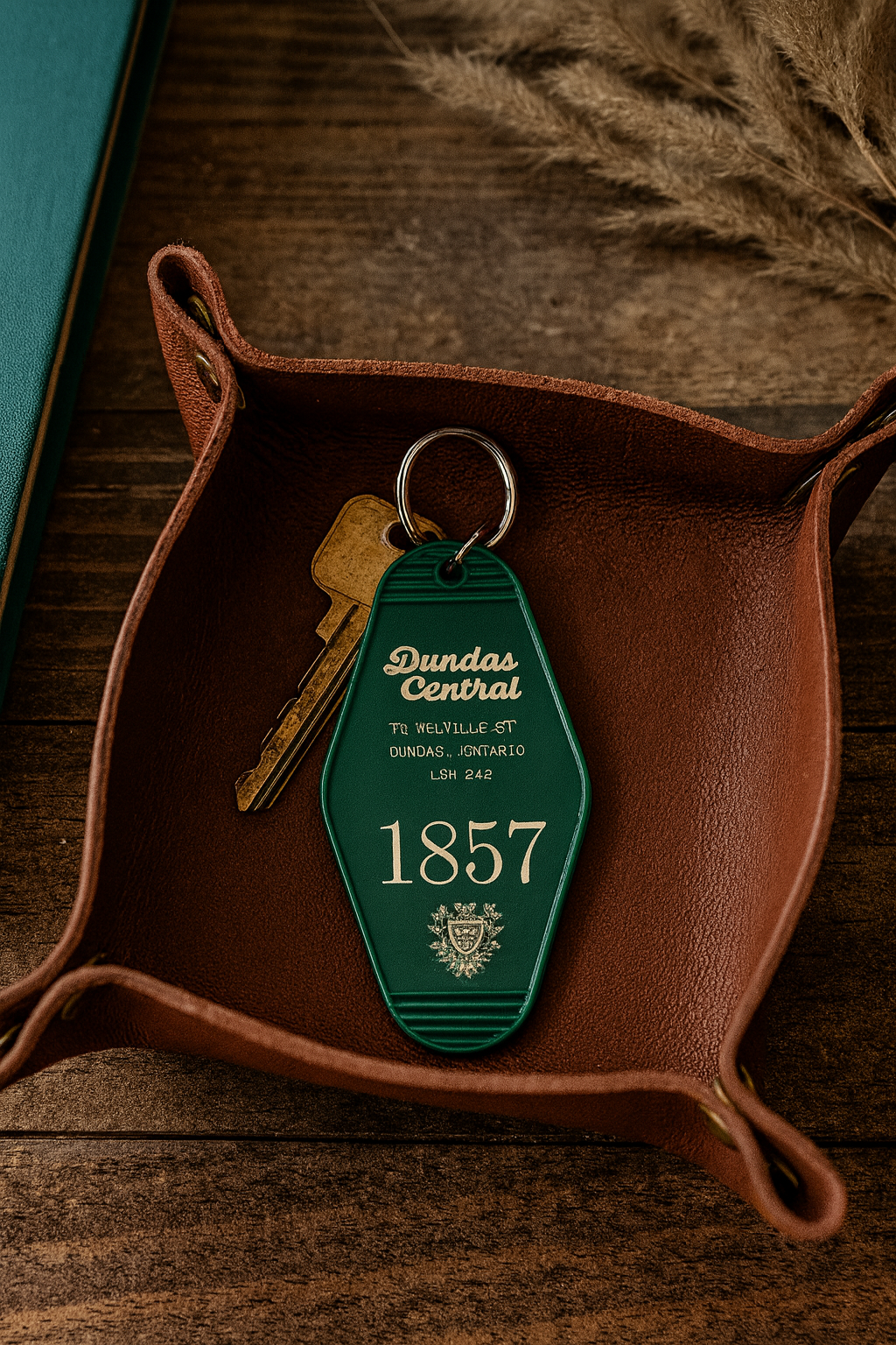 Retro Motel-Style Keychain